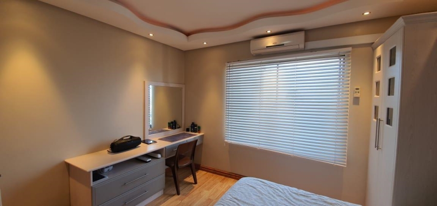 4 Bedroom Property for Sale in Escombe KwaZulu-Natal