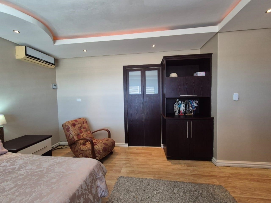 4 Bedroom Property for Sale in Escombe KwaZulu-Natal