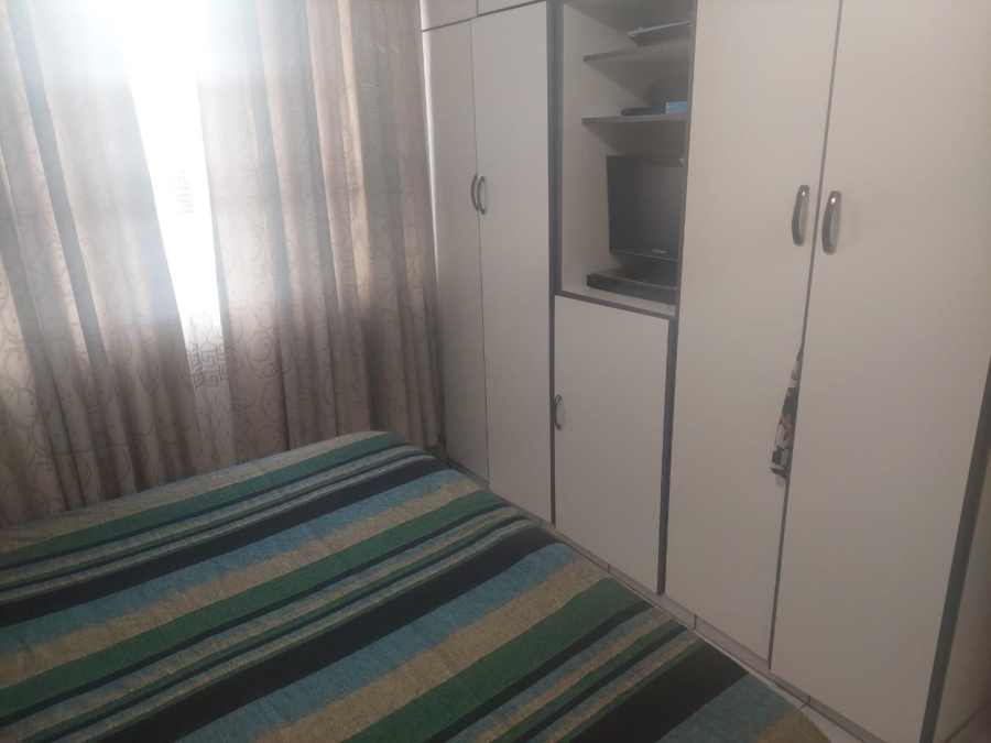 5 Bedroom Property for Sale in Bonela KwaZulu-Natal