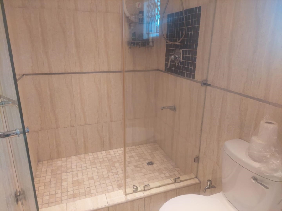 5 Bedroom Property for Sale in Bonela KwaZulu-Natal
