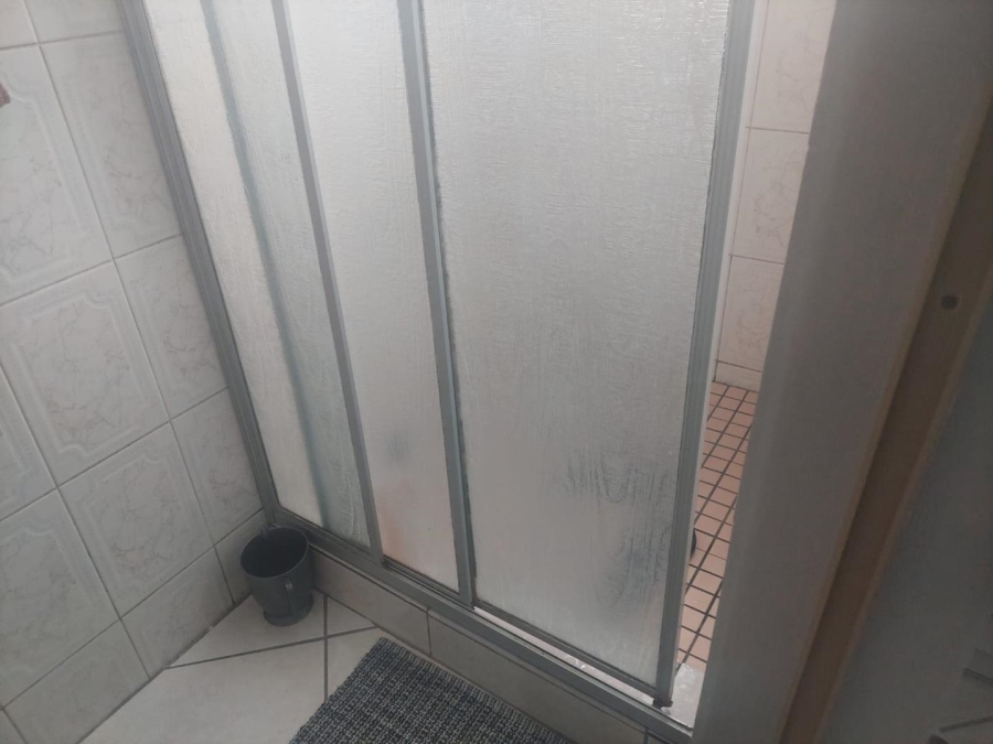 5 Bedroom Property for Sale in Bonela KwaZulu-Natal