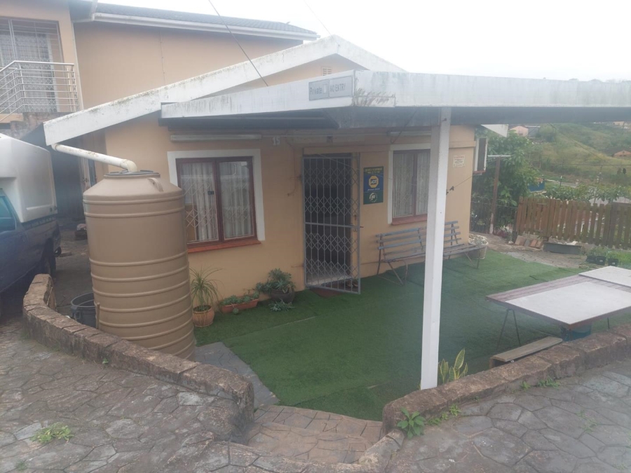 5 Bedroom Property for Sale in Bonela KwaZulu-Natal