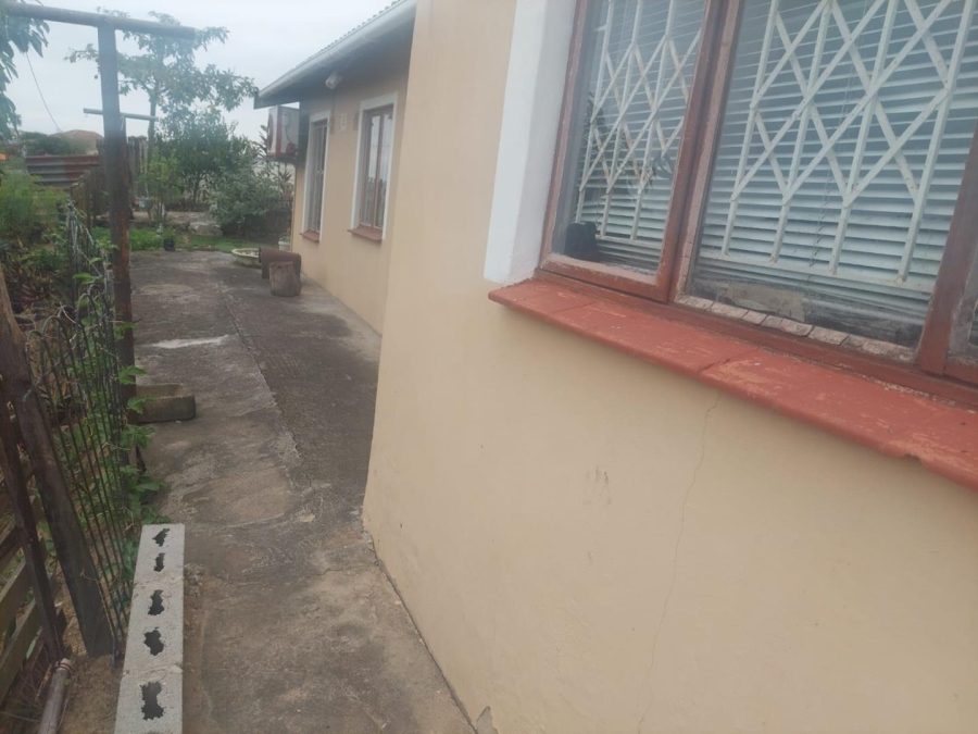 5 Bedroom Property for Sale in Bonela KwaZulu-Natal