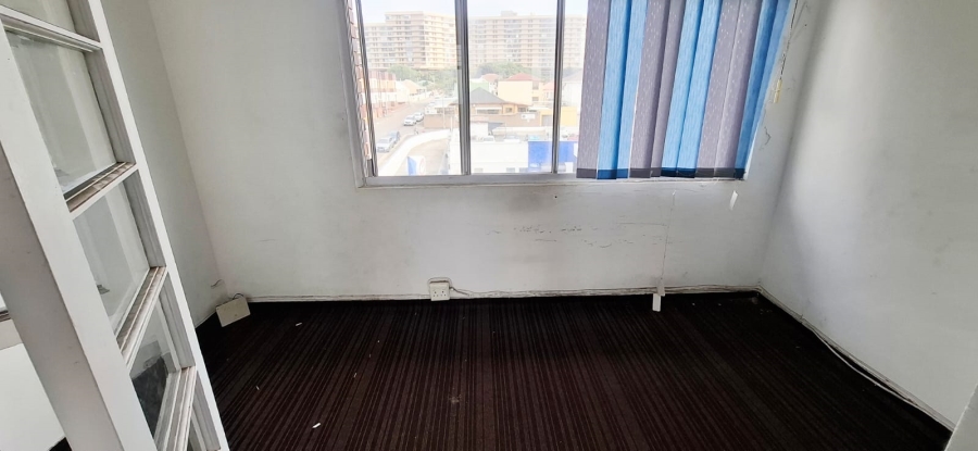 To Let Commercial Property for Rent in Stamford Hill KwaZulu-Natal