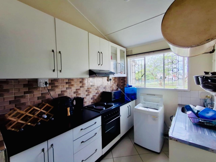 2 Bedroom Property for Sale in Hillary KwaZulu-Natal