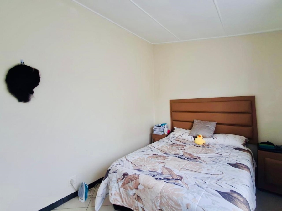 2 Bedroom Property for Sale in Hillary KwaZulu-Natal