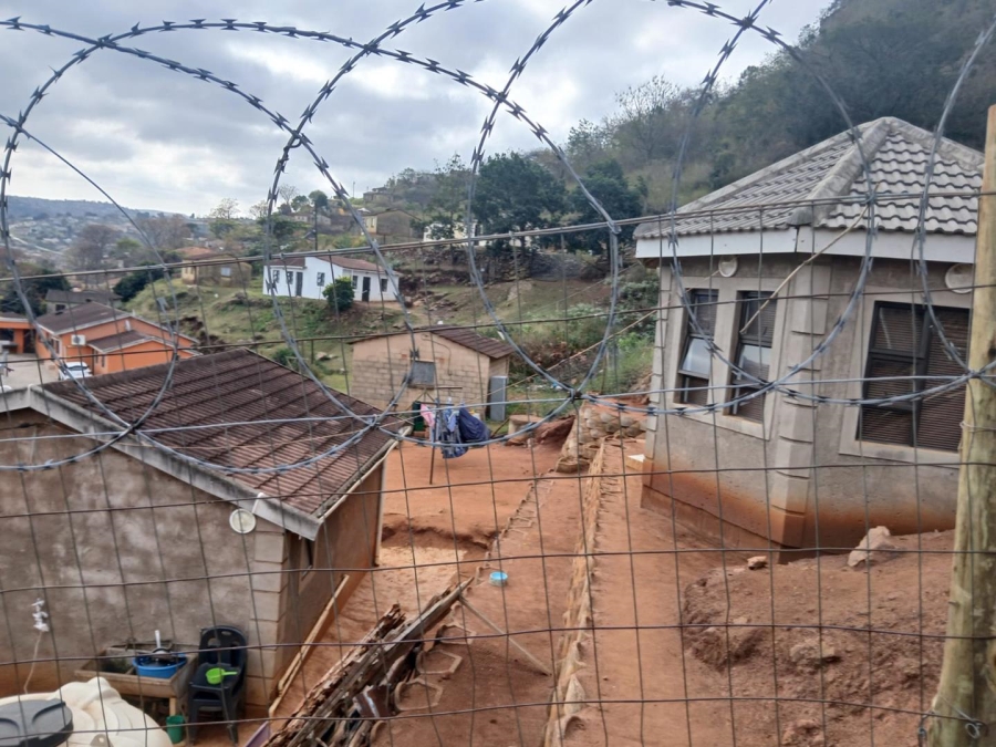 1 Bedroom Property for Sale in Pinetown KwaZulu-Natal