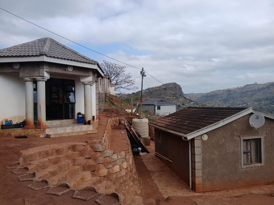 1 Bedroom Property for Sale in Pinetown KwaZulu-Natal