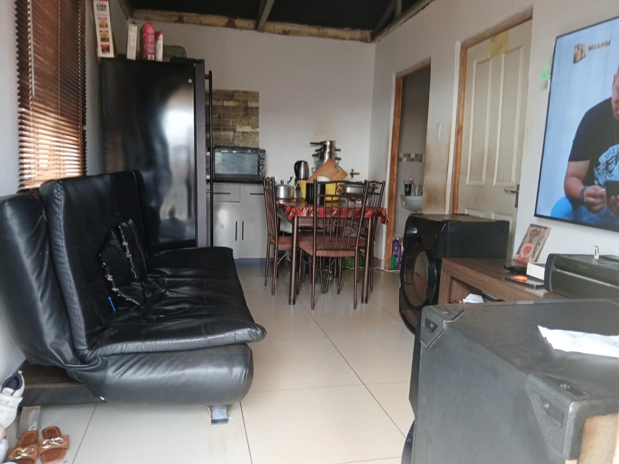 1 Bedroom Property for Sale in Pinetown KwaZulu-Natal