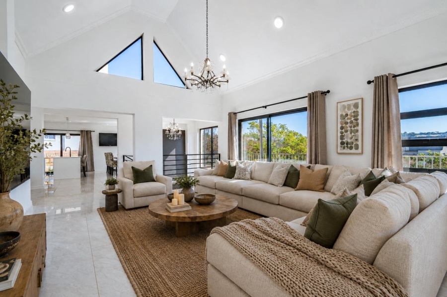 5 Bedroom Property for Sale in Cotswold Downs Estates KwaZulu-Natal