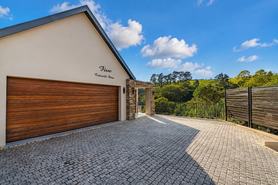 5 Bedroom Property for Sale in Cotswold Downs Estates KwaZulu-Natal