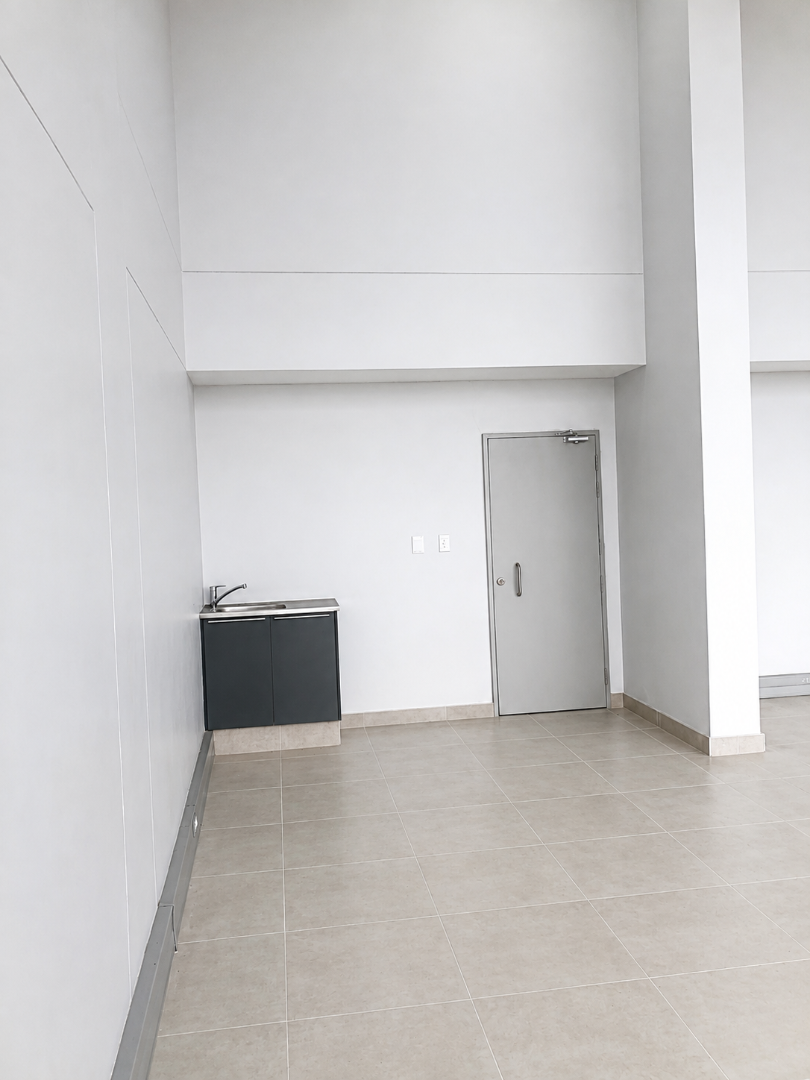 To Let Commercial Property for Rent in Umhlanga Ridge KwaZulu-Natal