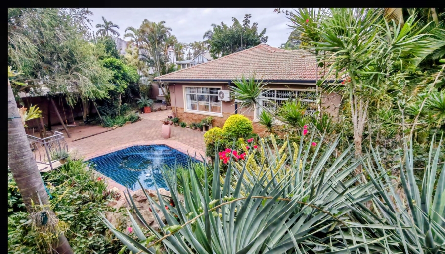4 Bedroom Property for Sale in Sherwood KwaZulu-Natal