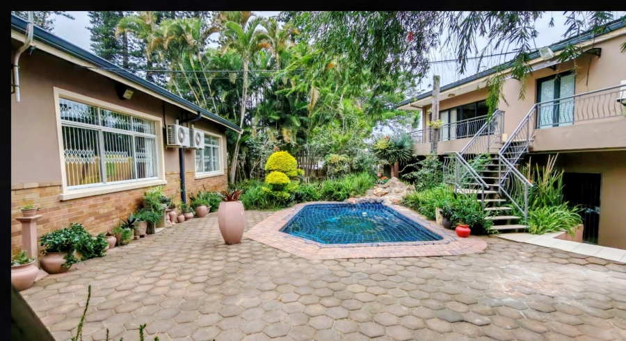 4 Bedroom Property for Sale in Sherwood KwaZulu-Natal