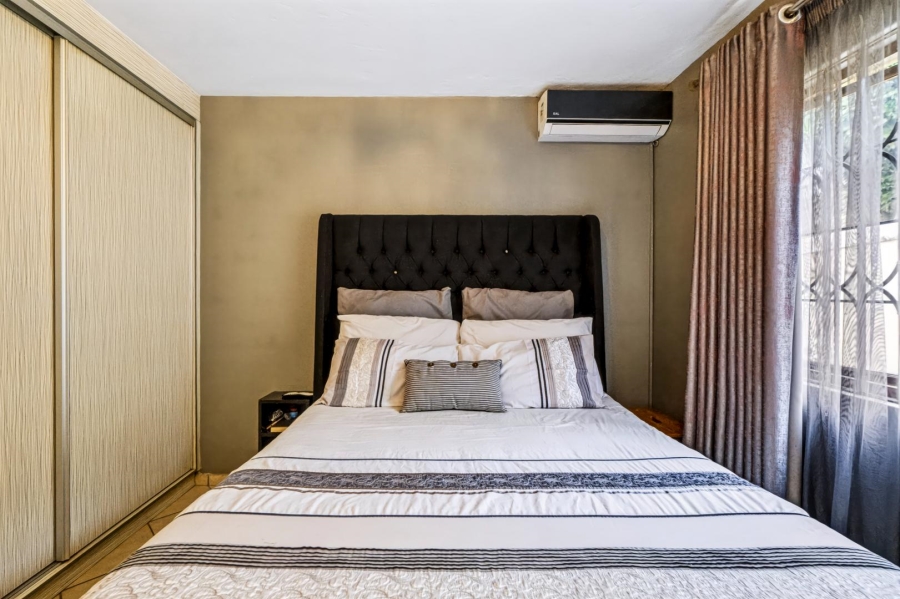 3 Bedroom Property for Sale in Amanzimtoti KwaZulu-Natal