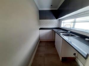 To Let 5 Bedroom Property for Rent in Palm Lakes Estate KwaZulu-Natal