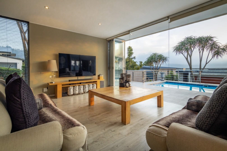 To Let 4 Bedroom Property for Rent in Montrose KwaZulu-Natal