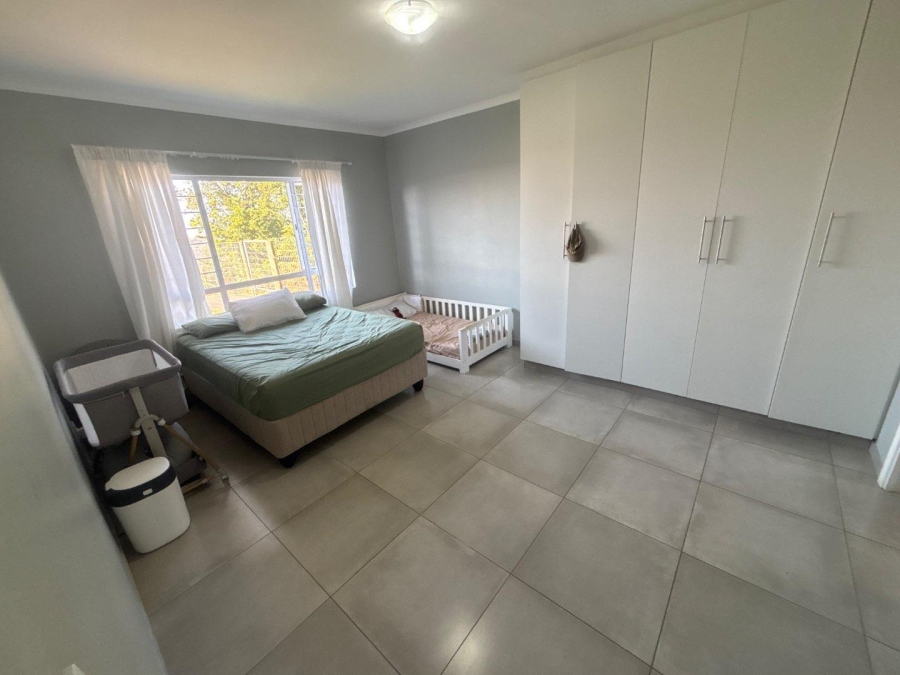 To Let 3 Bedroom Property for Rent in Kloof KwaZulu-Natal