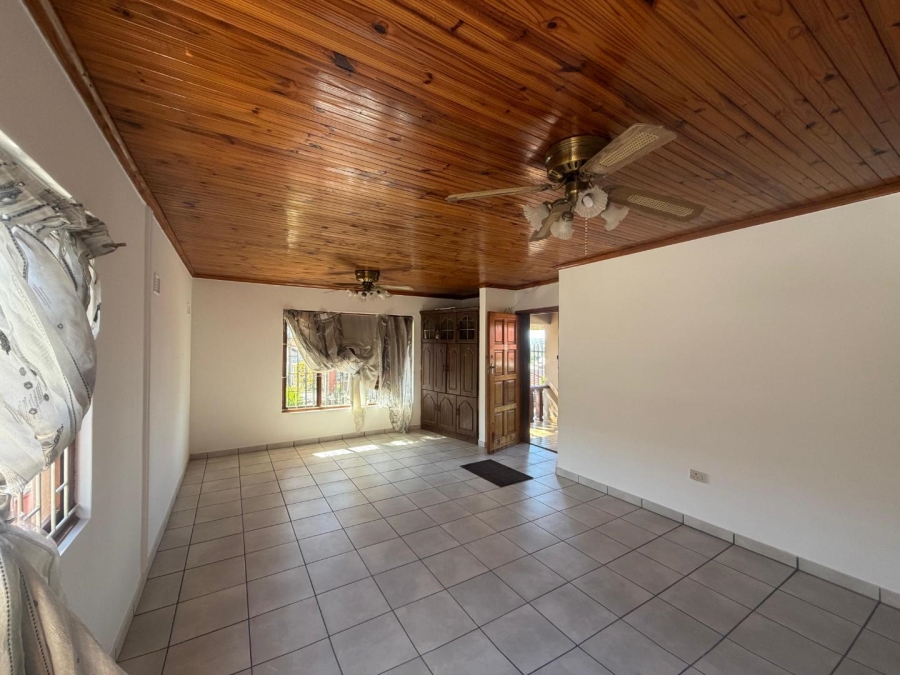 To Let 3 Bedroom Property for Rent in Woodview KwaZulu-Natal