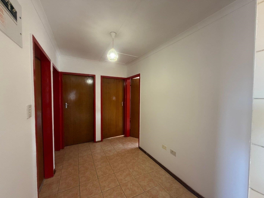 To Let 3 Bedroom Property for Rent in Woodview KwaZulu-Natal