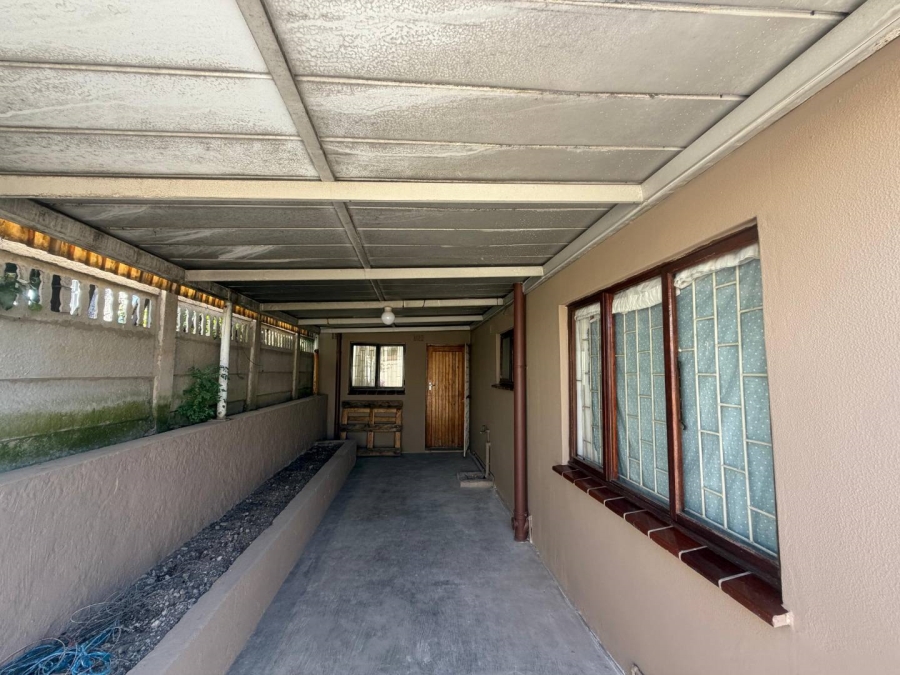 To Let 3 Bedroom Property for Rent in Woodview KwaZulu-Natal