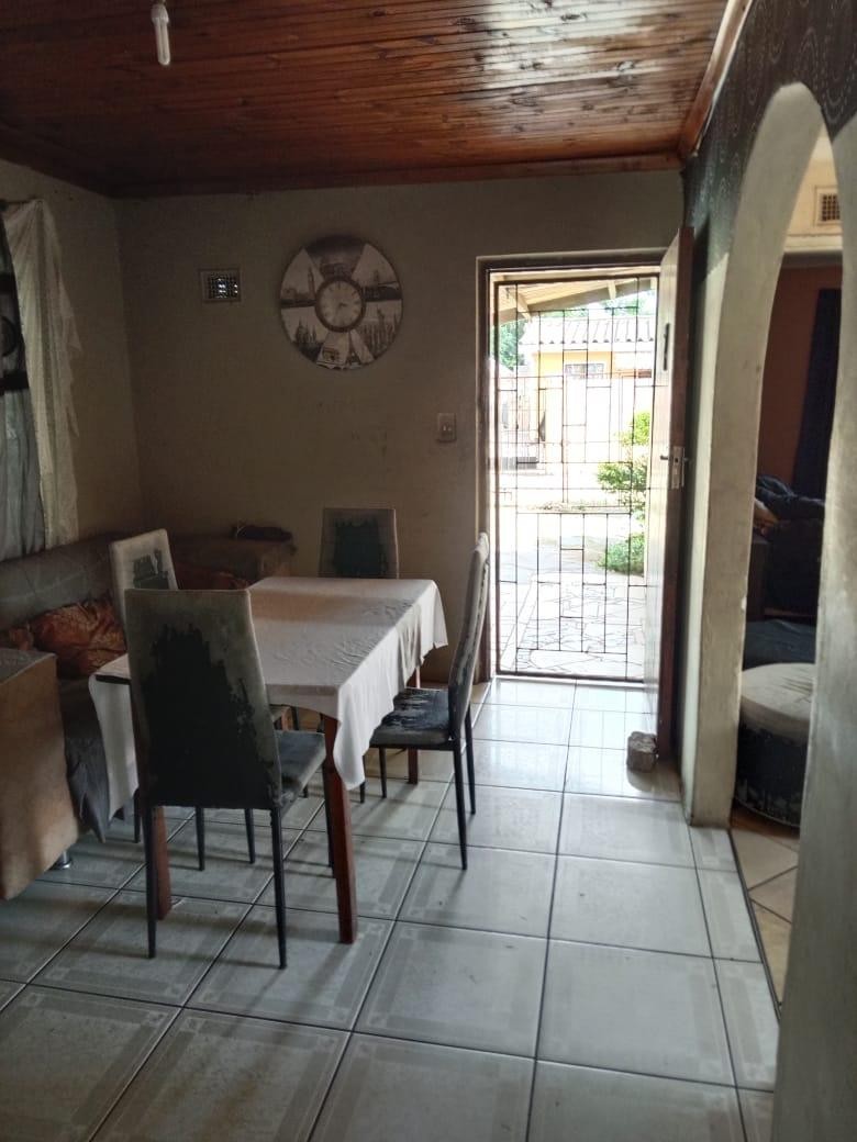 2 Bedroom Property for Sale in Birchwood Park KwaZulu-Natal