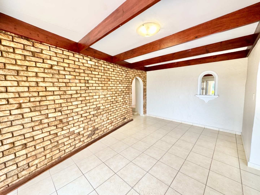 4 Bedroom Property for Sale in Glen Hills KwaZulu-Natal