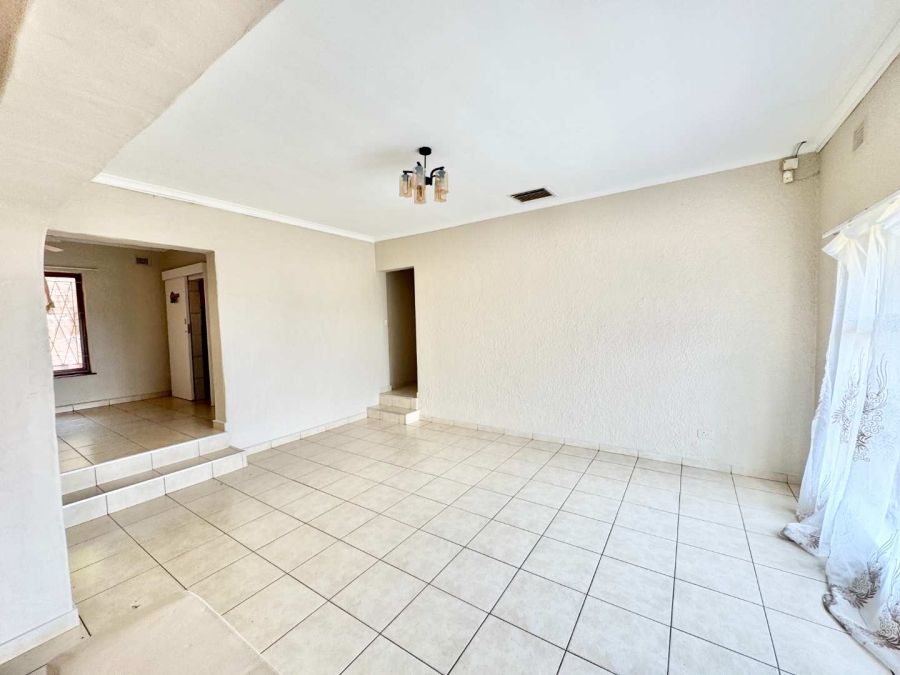 4 Bedroom Property for Sale in Glen Hills KwaZulu-Natal