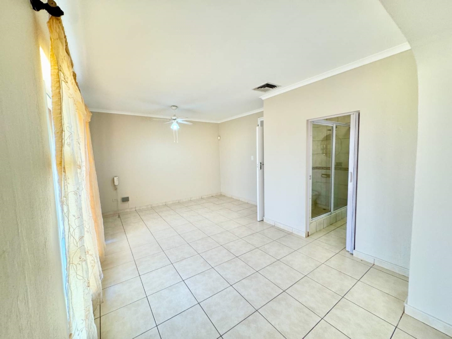 4 Bedroom Property for Sale in Glen Hills KwaZulu-Natal