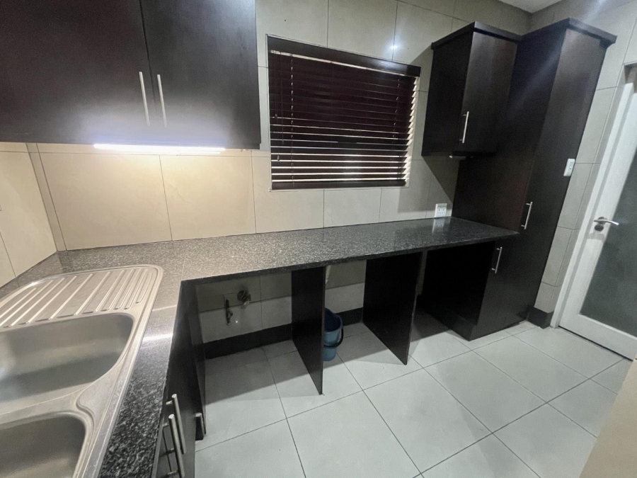 To Let 3 Bedroom Property for Rent in La Lucia Ridge KwaZulu-Natal