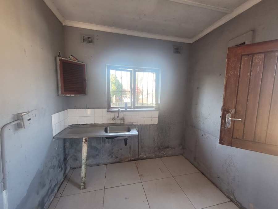 2 Bedroom Property for Sale in Havenside KwaZulu-Natal
