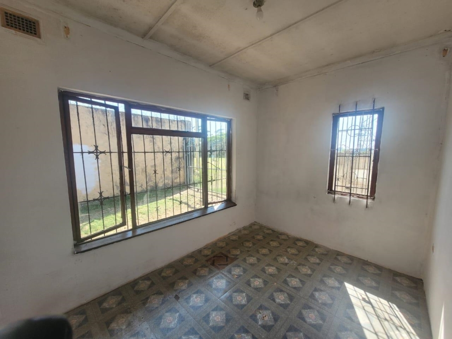 2 Bedroom Property for Sale in Havenside KwaZulu-Natal