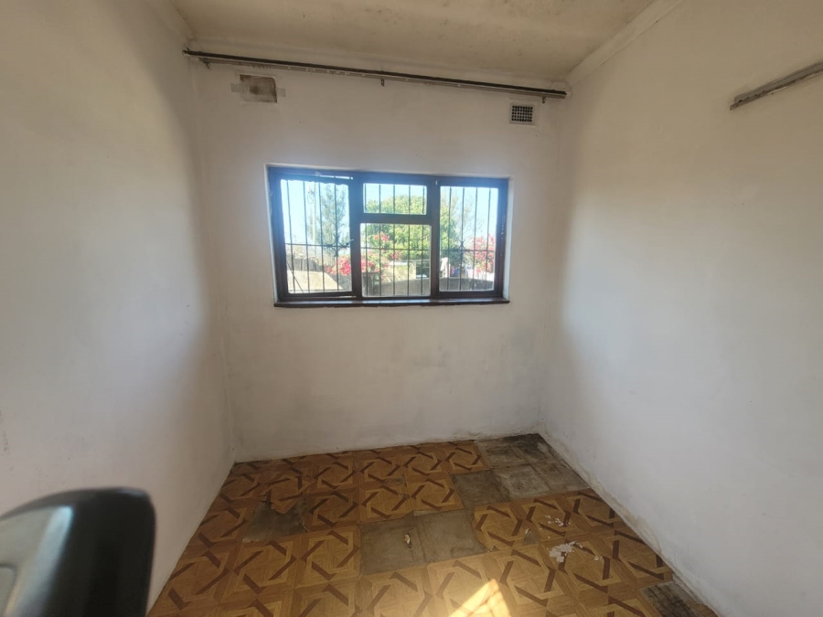 2 Bedroom Property for Sale in Havenside KwaZulu-Natal