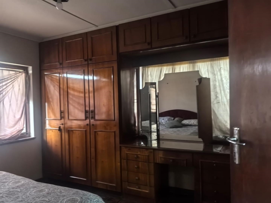 To Let 4 Bedroom Property for Rent in Umhlatuzana KwaZulu-Natal