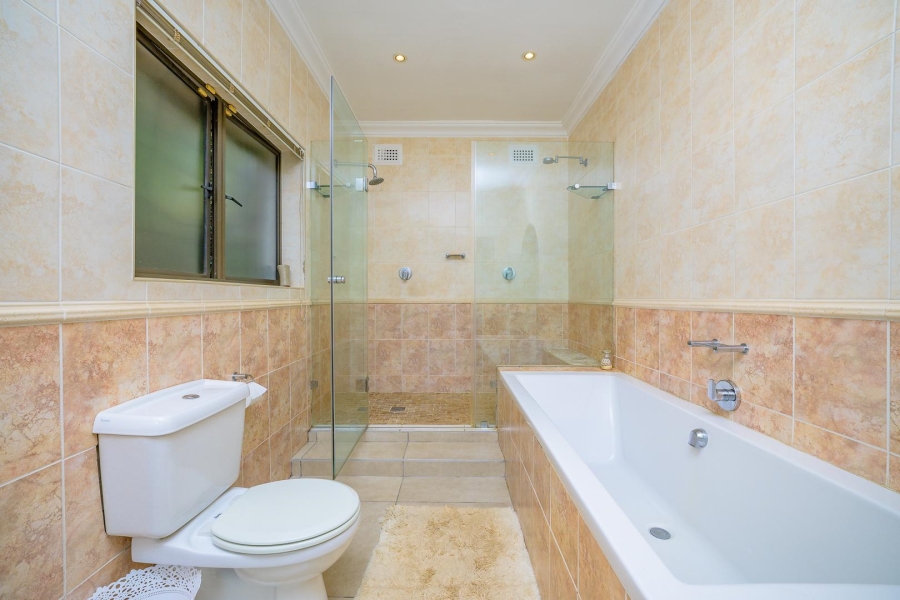 4 Bedroom Property for Sale in Glen Anil KwaZulu-Natal