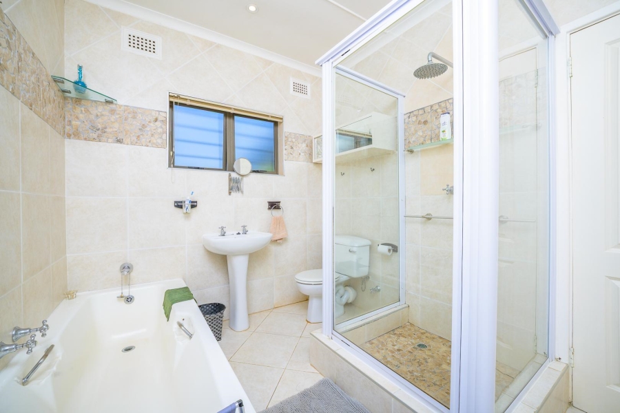 4 Bedroom Property for Sale in Glen Anil KwaZulu-Natal