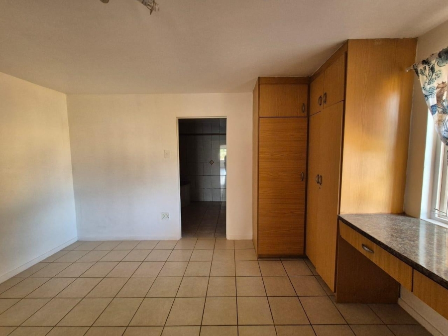 To Let 2 Bedroom Property for Rent in Bluff KwaZulu-Natal