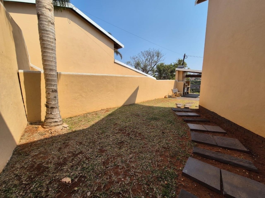 To Let 2 Bedroom Property for Rent in Bluff KwaZulu-Natal