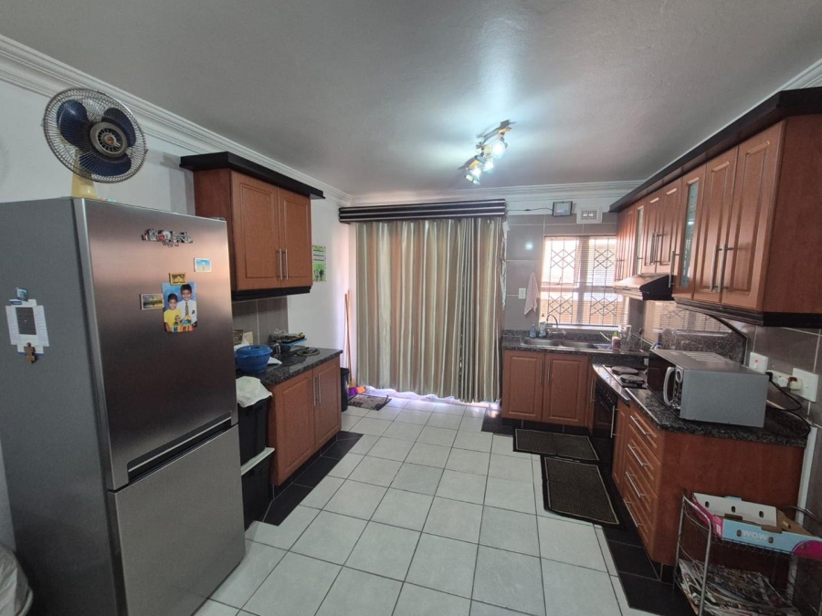 2 Bedroom Property for Sale in Bluff KwaZulu-Natal
