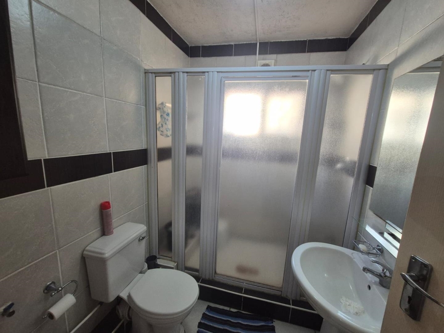 2 Bedroom Property for Sale in Bluff KwaZulu-Natal