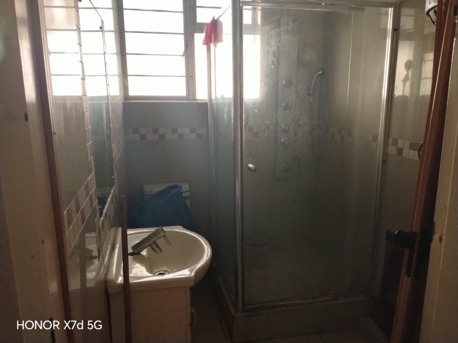 1 Bedroom Property for Sale in North Beach KwaZulu-Natal