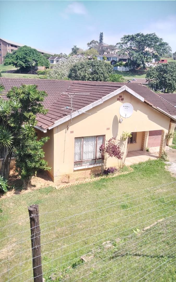 4 Bedroom Property for Sale in Amanzimtoti KwaZulu-Natal