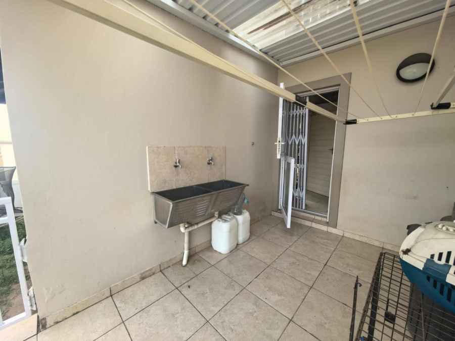 To Let 3 Bedroom Property for Rent in Paradise Valley KwaZulu-Natal