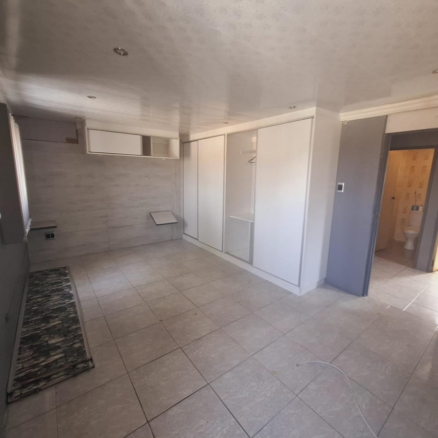 3 Bedroom Property for Sale in Havenside KwaZulu-Natal