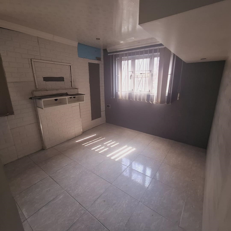 3 Bedroom Property for Sale in Havenside KwaZulu-Natal
