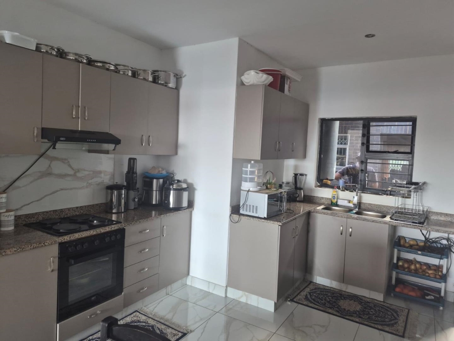 To Let 3 Bedroom Property for Rent in Bluff KwaZulu-Natal