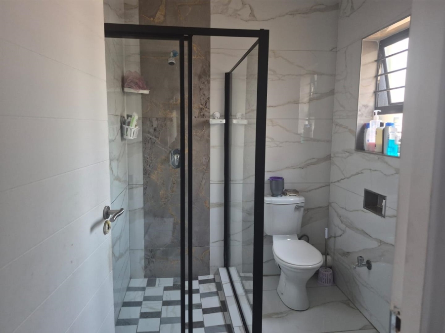 To Let 3 Bedroom Property for Rent in Bluff KwaZulu-Natal
