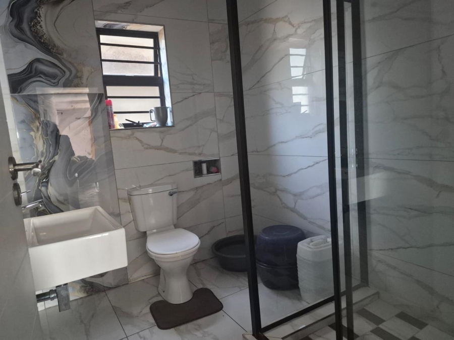 To Let 3 Bedroom Property for Rent in Bluff KwaZulu-Natal