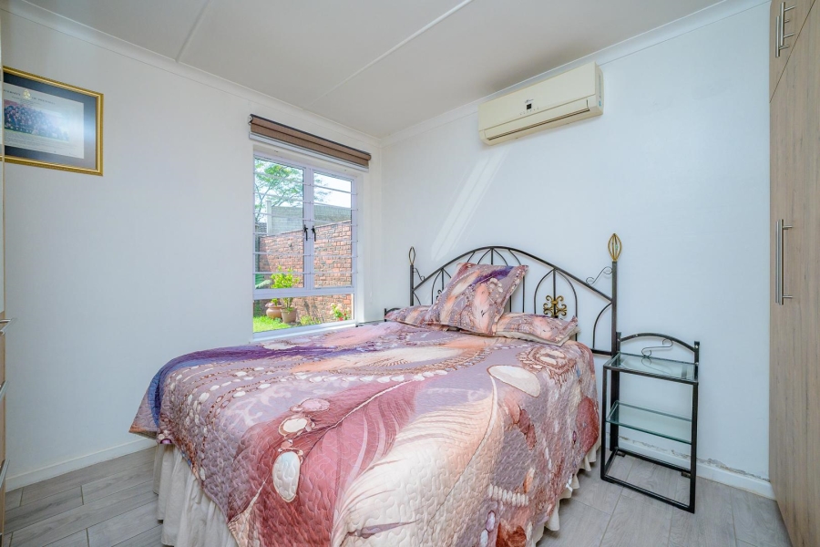 2 Bedroom Property for Sale in Sherwood KwaZulu-Natal