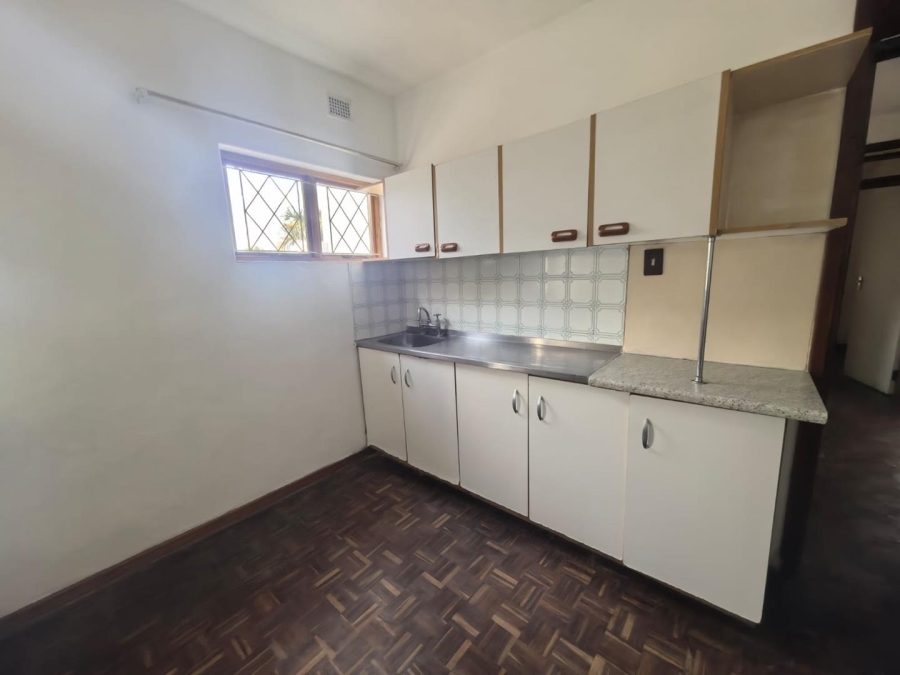 To Let 2 Bedroom Property for Rent in Umhlatuzana KwaZulu-Natal